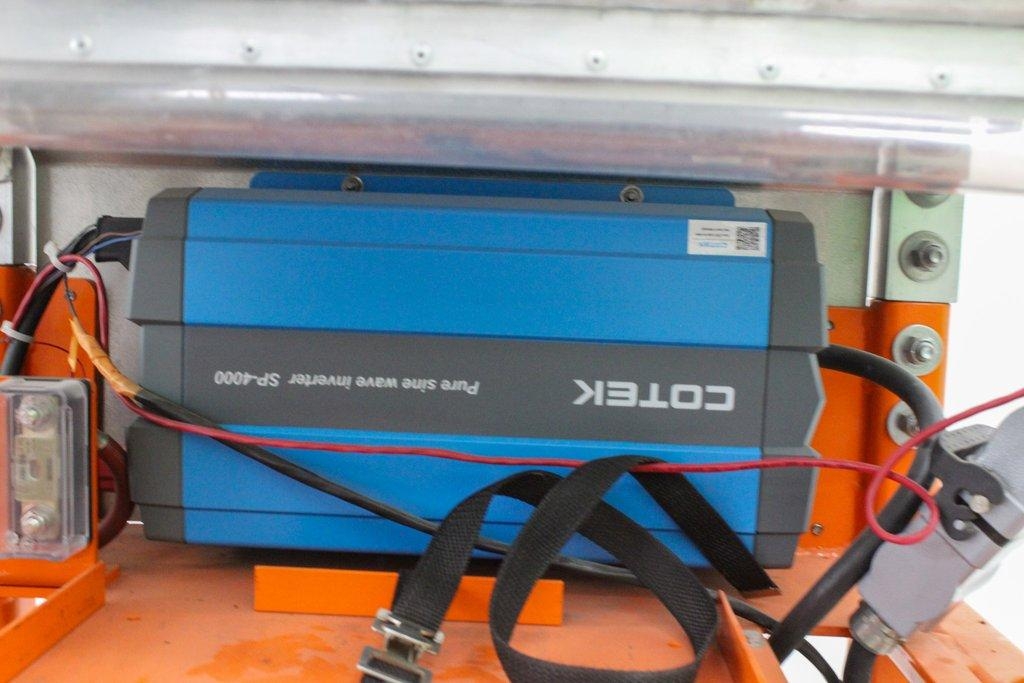 SkyClimber Hoist Control Unit with SkyLock Safety Device, Drive Base