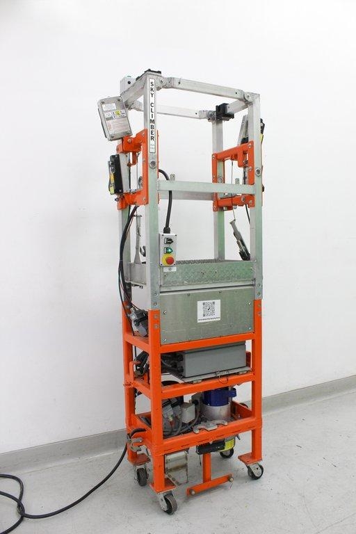 SkyClimber Personnel Hoist Control Unit Drive Base Lift 400lbs Capacity 2021