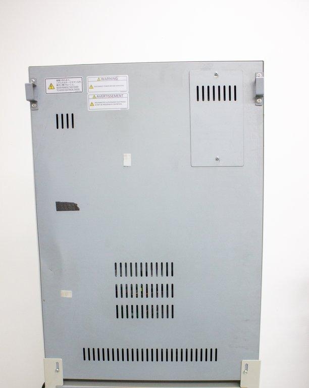 Panasonic MCO-170AICUVL-PA CO2 Laboratory Incubator 5.8 cu.ft. Touchscreen