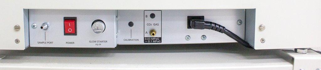 Panasonic MCO-170AICUVL-PA CO2 Laboratory Incubator 5.8 cu.ft. Capacity