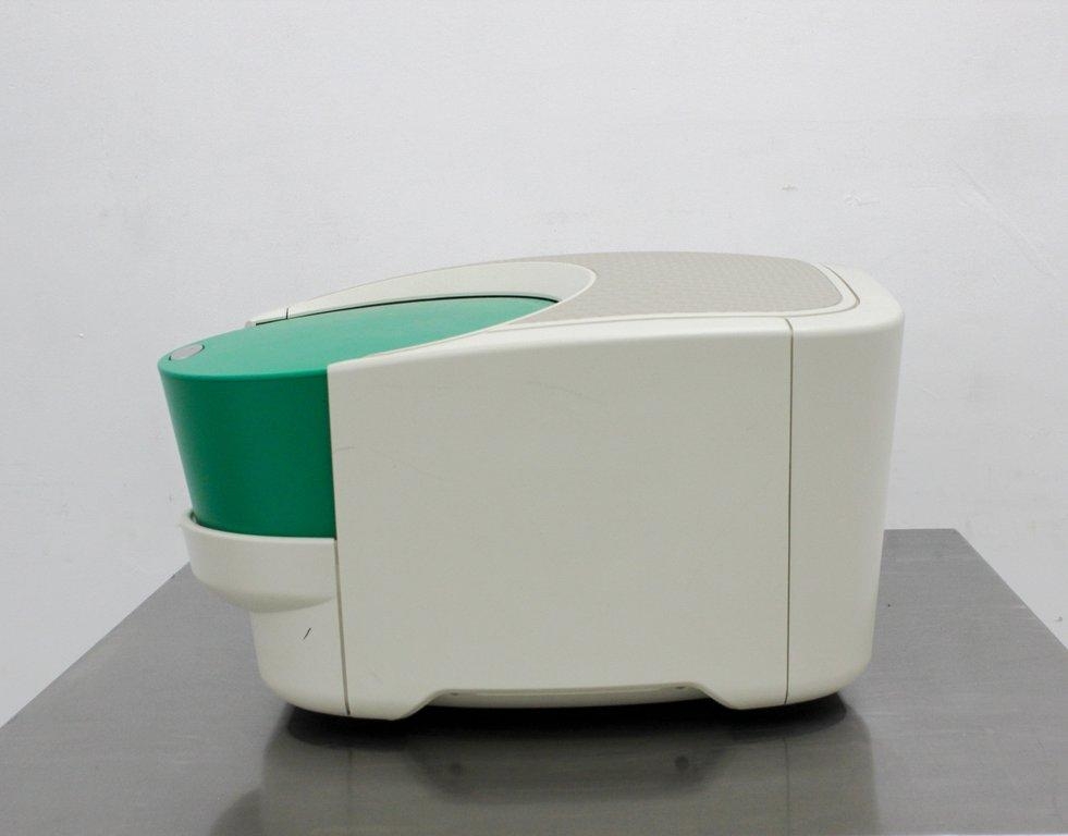 Bio-Rad QX200 Droplet Reader PCR Applications Digital System Optical