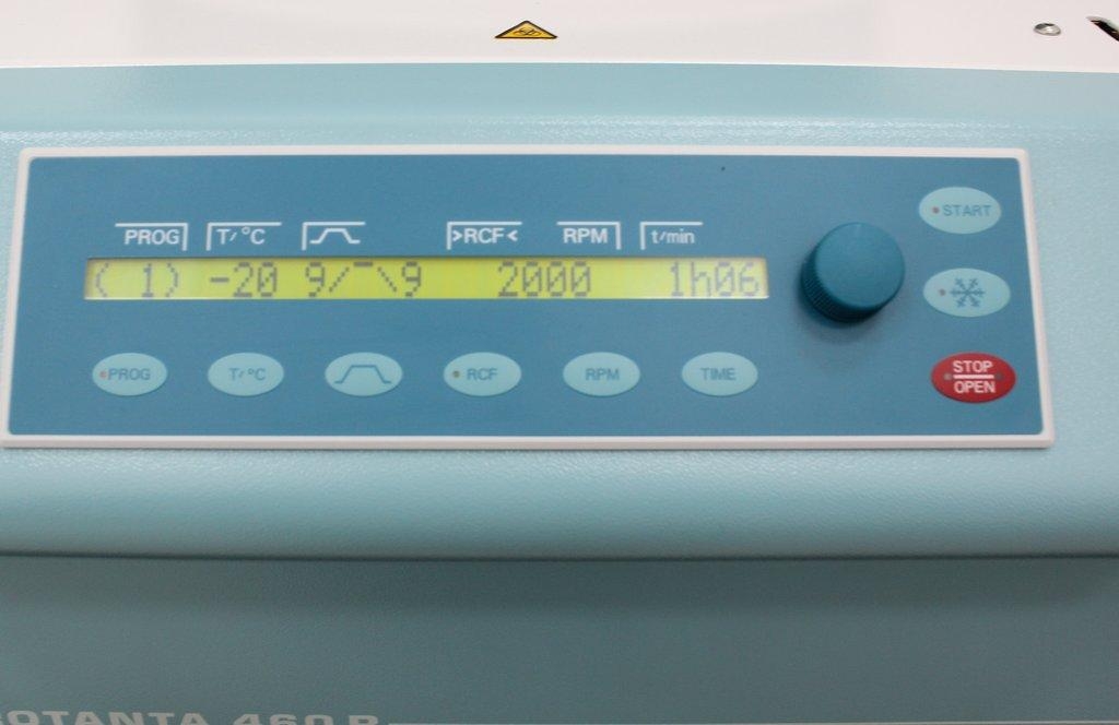 Hettich 5660-01 ROTANTA 460R Centrifuge with -20C Temperature Range