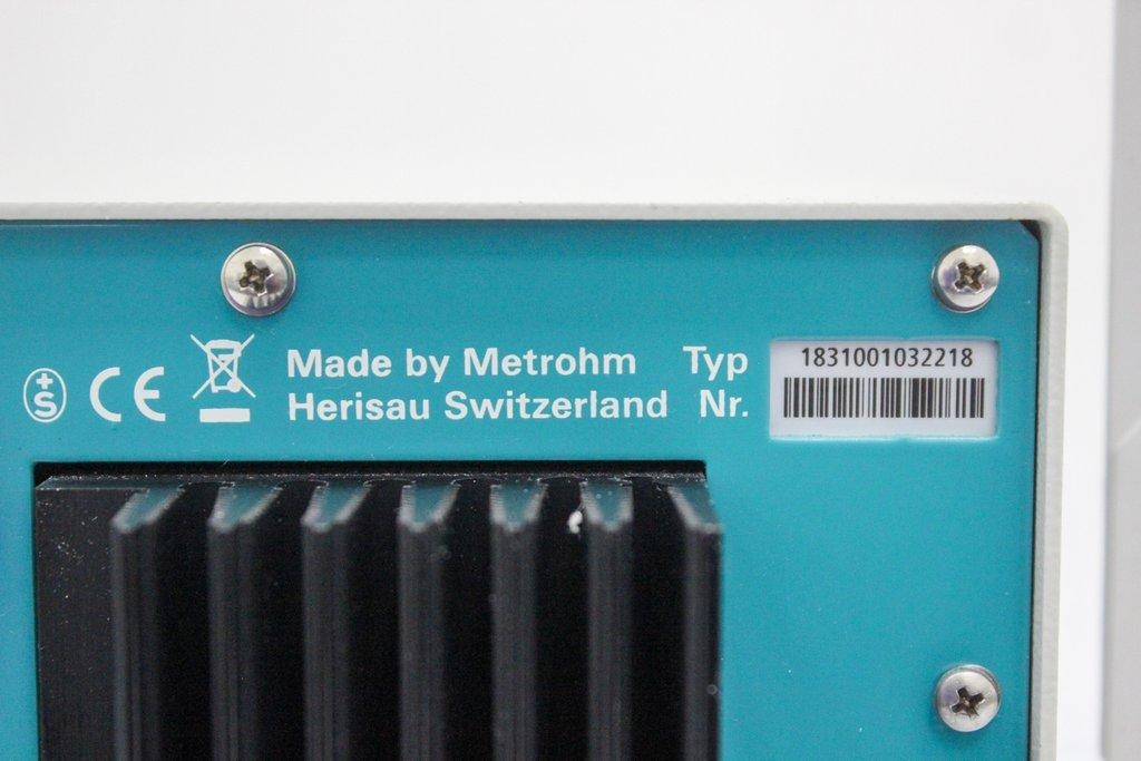 Metrohm 831 KF Coulometer Coulometer Benchtop RS232 Interfaces Automated 400-700nm
