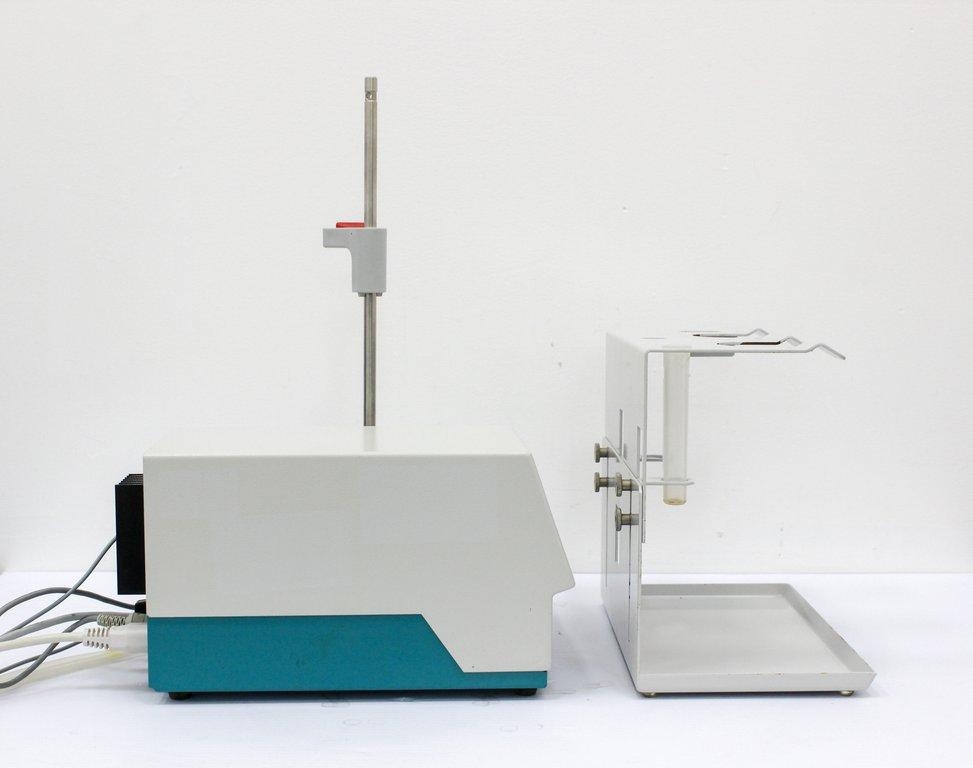 Metrohm 831 KF Coulometer Coulometer Benchtop RS232 Interfaces Automated 400-700nm