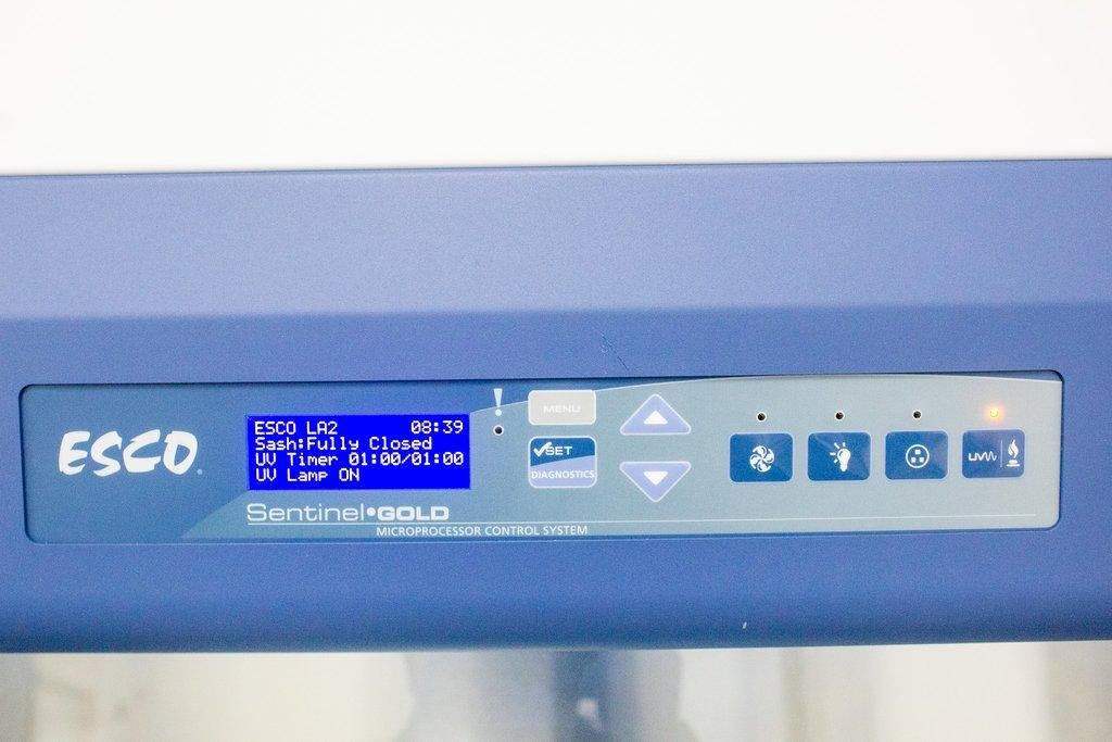 Esco Labculture LA2-4A2-E-PORT-AF Bio Safety Cabinet Class II A2 4Ft