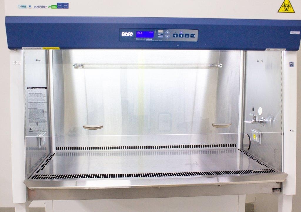 Esco Airstream AC2-4S9-NS-PORT Biosafety Cabinet DC Motor ISO3