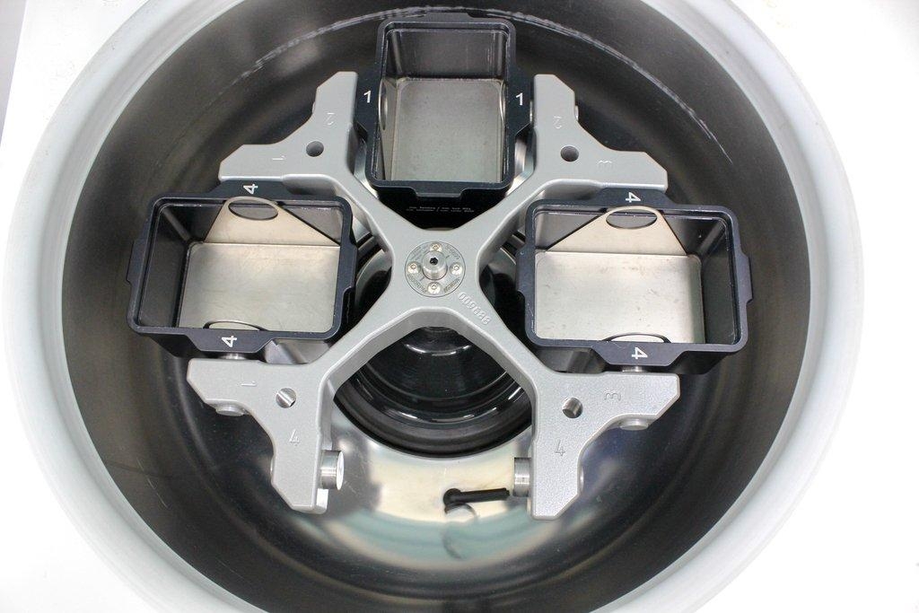 Hettich 5660-01 ROTANTA 460R Centrifuge with -20C Temperature Range