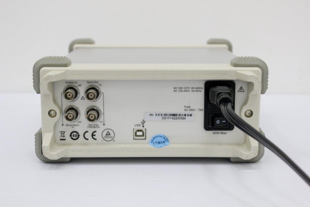 RIGOL DG1022A Waveform Generator 2-Ch 100-240V 50/60Hz Power Cord