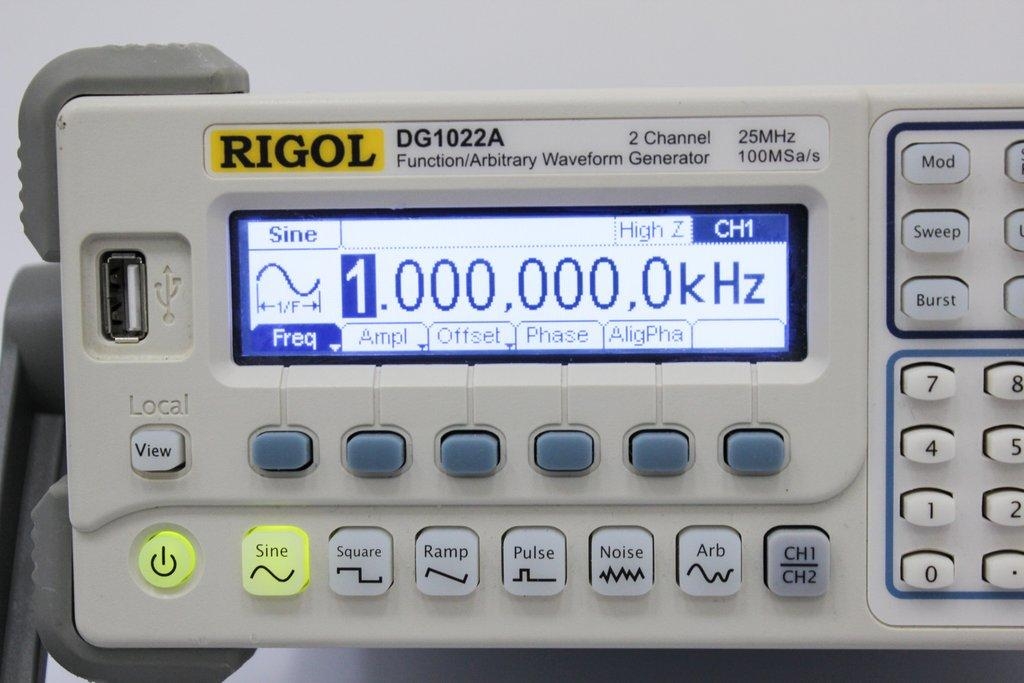 RIGOL DG1022A Waveform Generator 2-Ch 100-240V 50/60Hz Power Cord