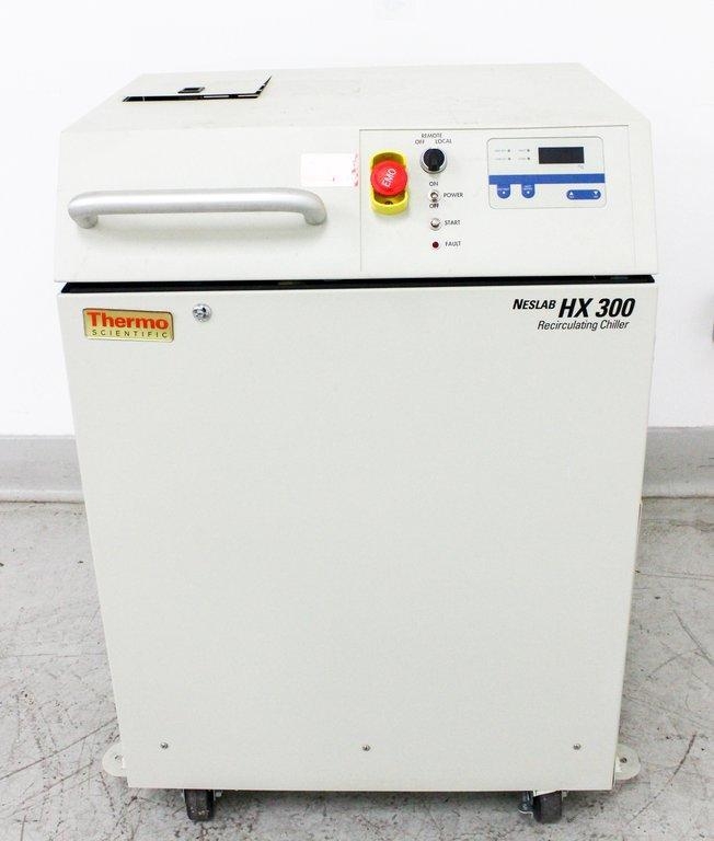 Thermo Scientific Neslab HX +300W Recirculating Chiller For Parts/Repair