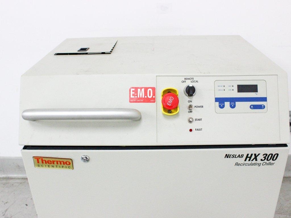 Thermo Scientific Neslab HX +300W Recirculating Chiller For Parts/Repair