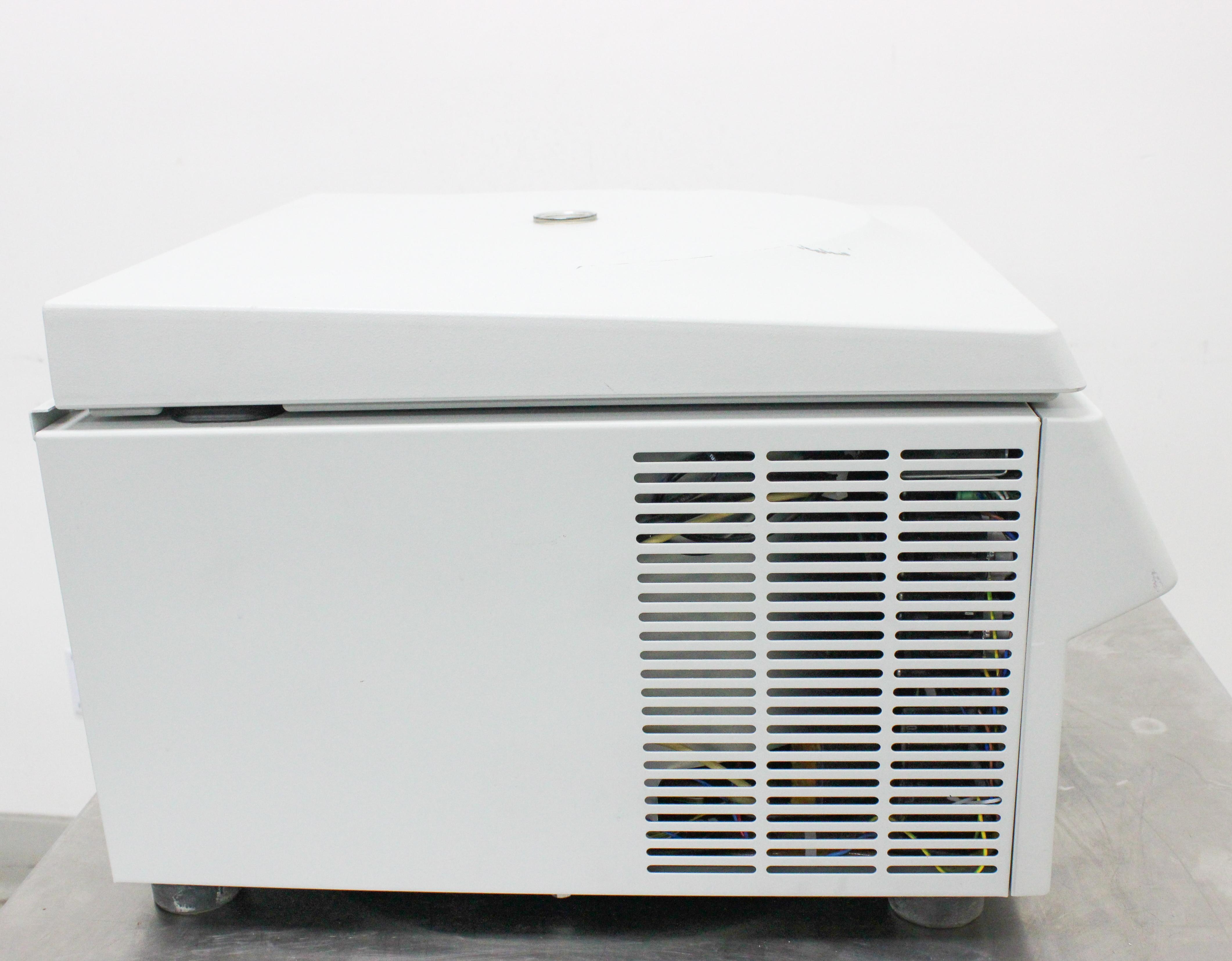 Eppendorf 5804R Refrigerated Benchtop Centrifuge with Rotor 14000 RPM