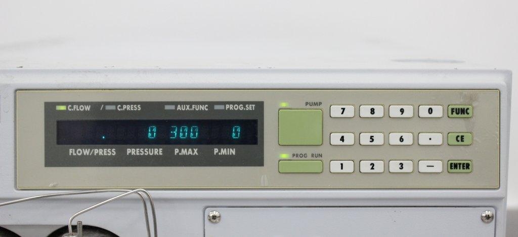 Shimadzu LC-8A Preparative Chromatography Pump 120V 50/60Hz 45 lb Powers On
