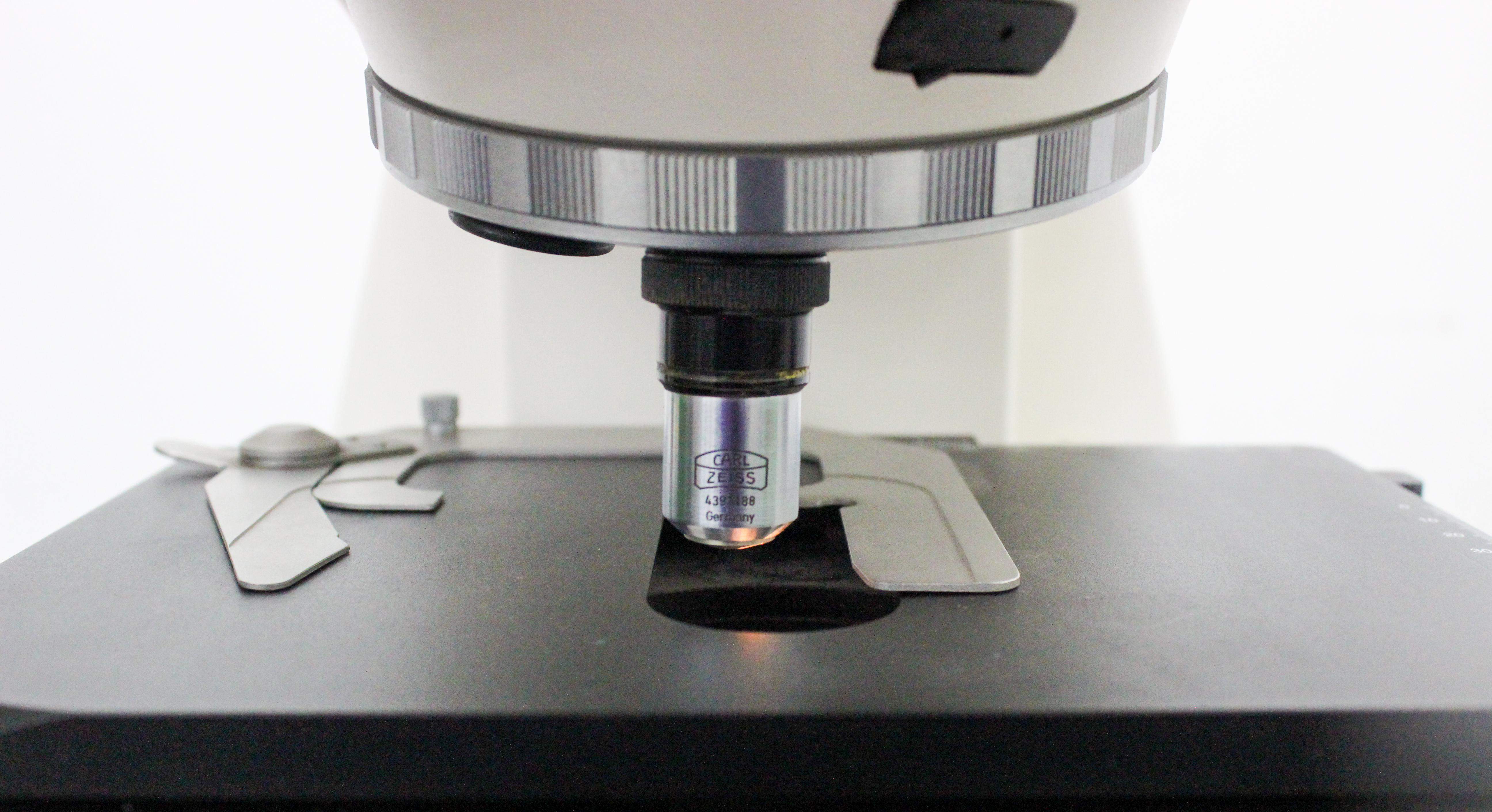 Zeiss Axioplan 2ie Microscope Fluorescence Trinocular Condition Excellent