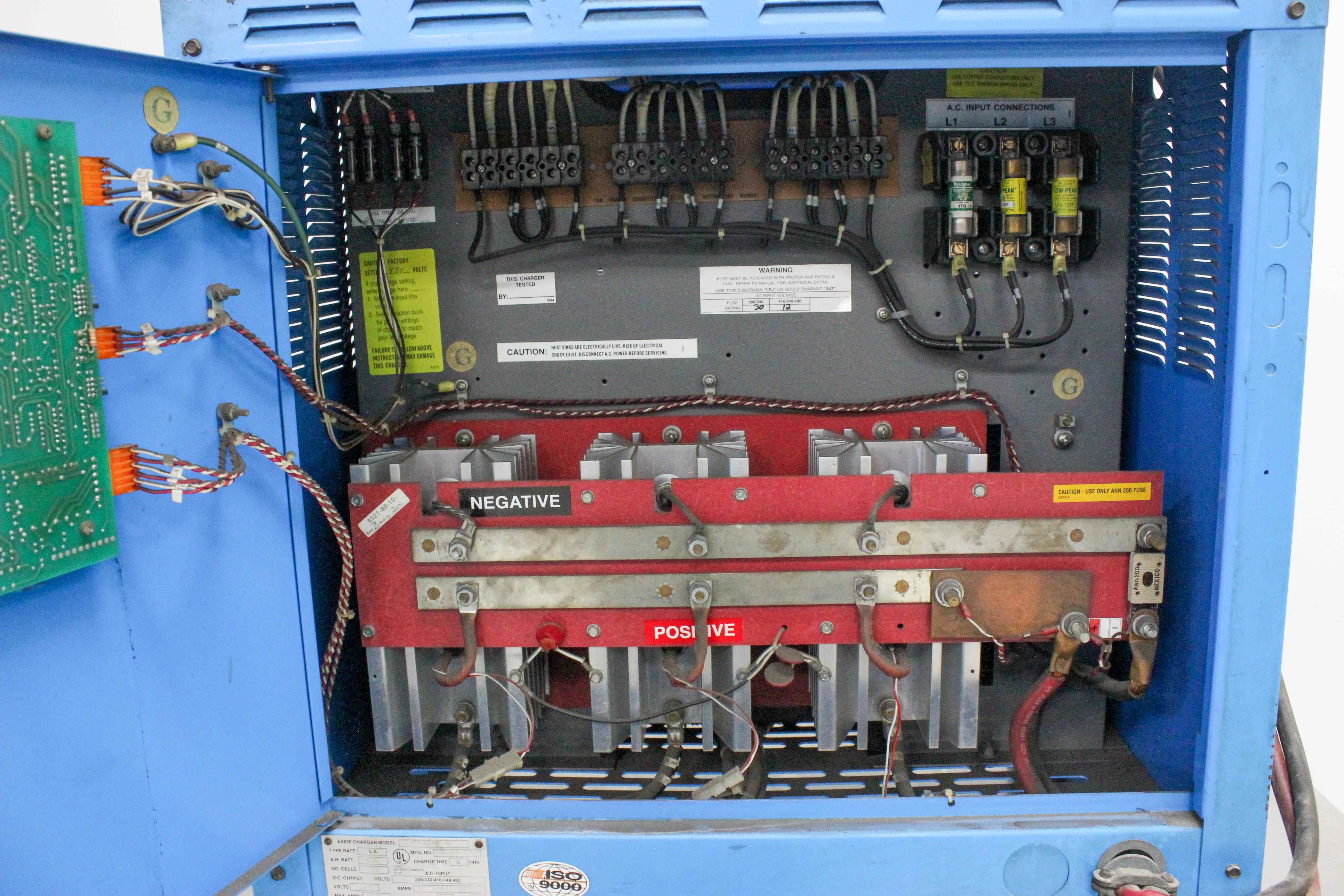 Exide D3E-12-850B Battery Charger Industrial Depth Lead-Acid 850AH 24V Fair