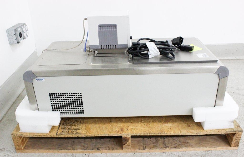 Thermo Scientific ARCTIC A10B Refrigerated Circulator -10°C to +100°C 30L