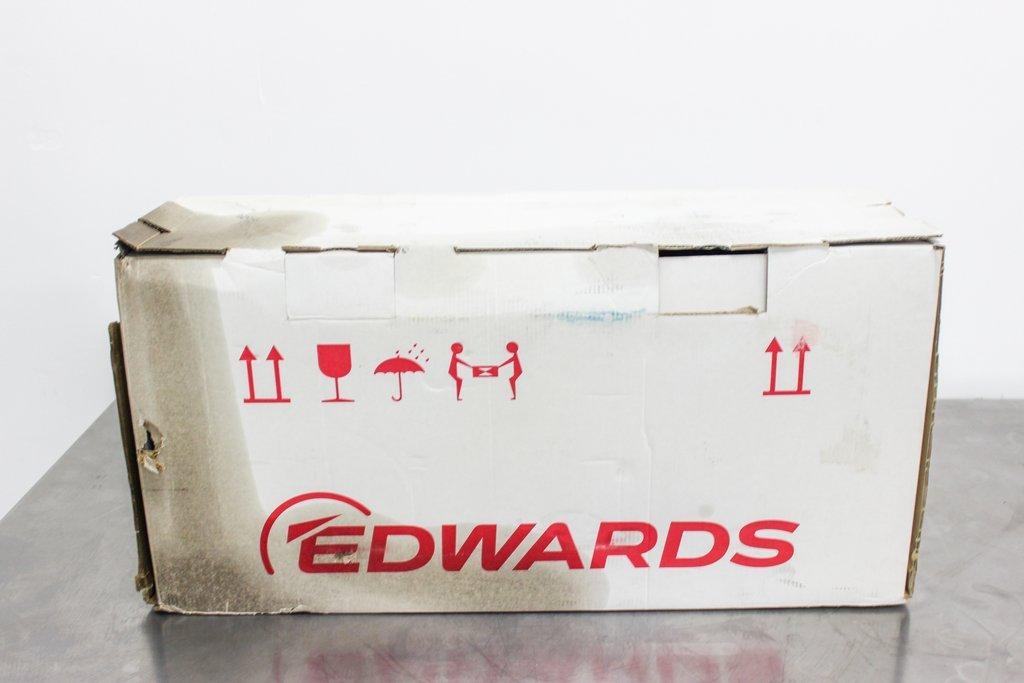 Edwards RV3 A65201903 Vacuum Pump 120V/220V Good Condition 53 lb