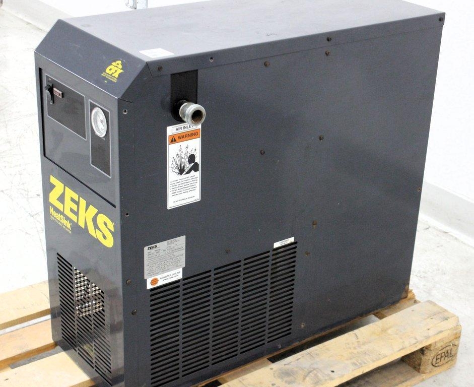 Zeks Heat Sink Air Dryer 31in Facility Equipment Good Condition Functional