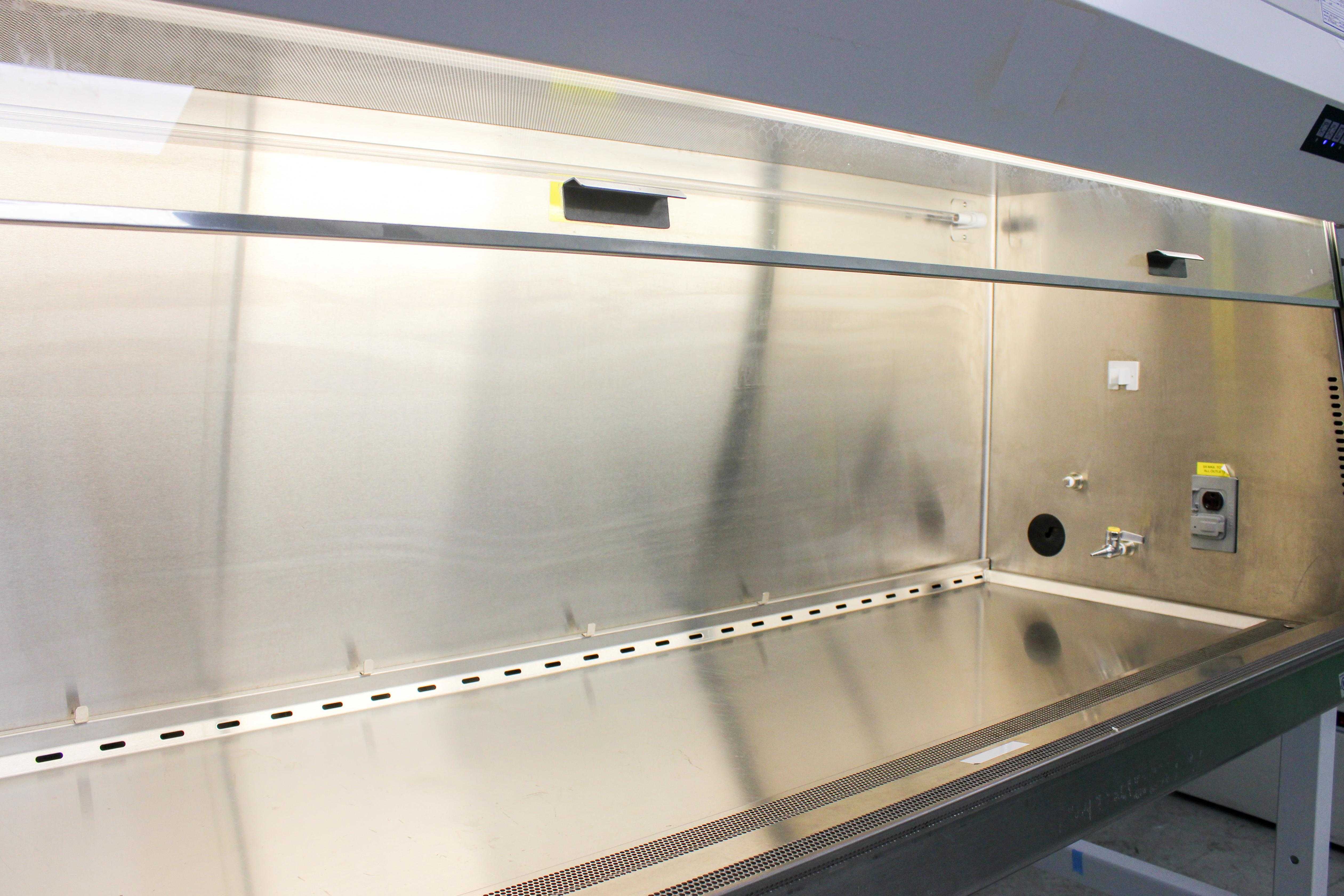 Baker SG603A-HE Biosafety Cabinet Airflow Hood 2013 120V VG Condition