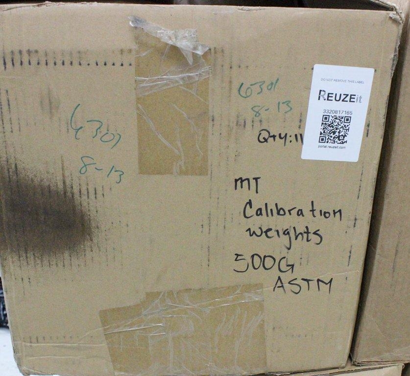 Mettler Toledo 500G ASTM Weight Set Calibration Case of 11 316 Stainless Steel