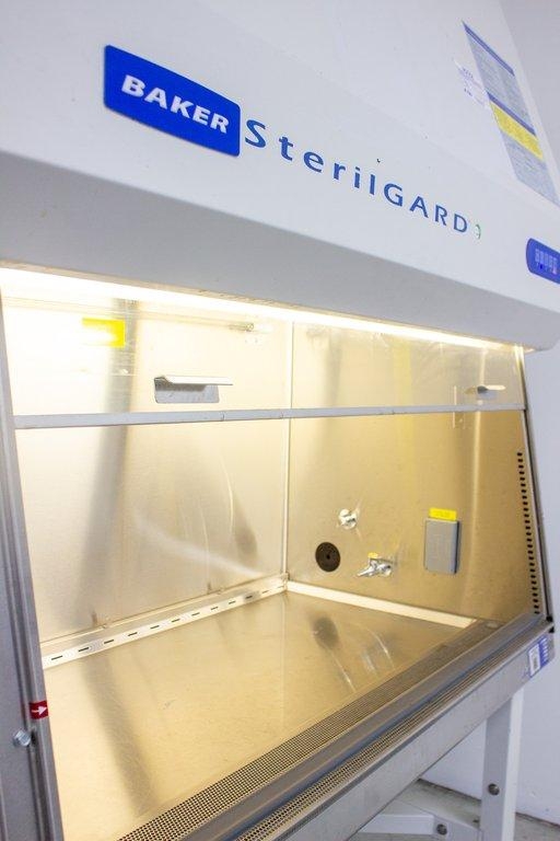 Baker SG404 Biosafety Cabinet Type A2 Airflow Ergonomic Energy Saving