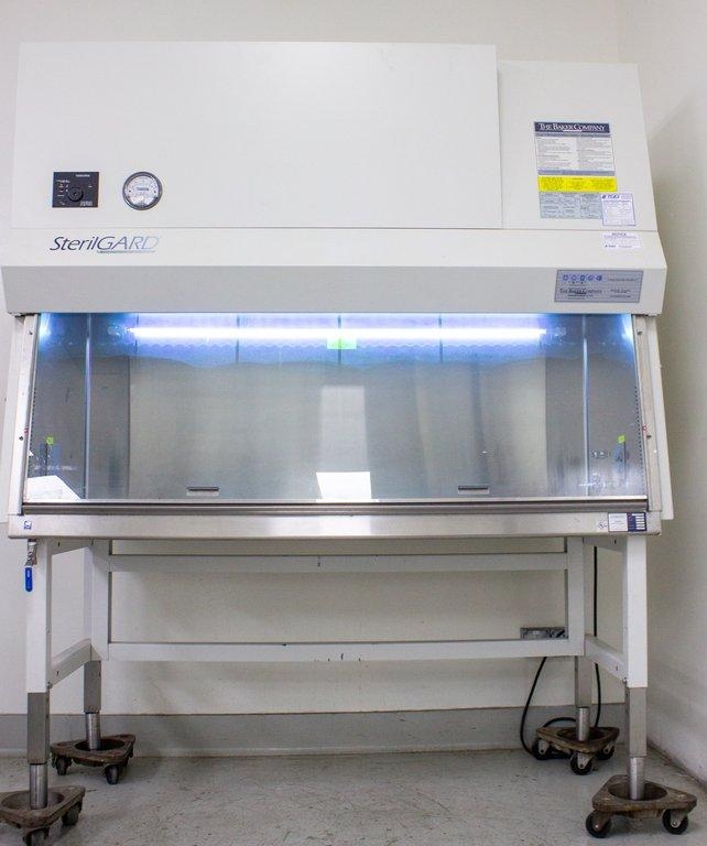Baker SG603A HE Biosafety Cabinet Hood UV Light Base Stand Good Cond
