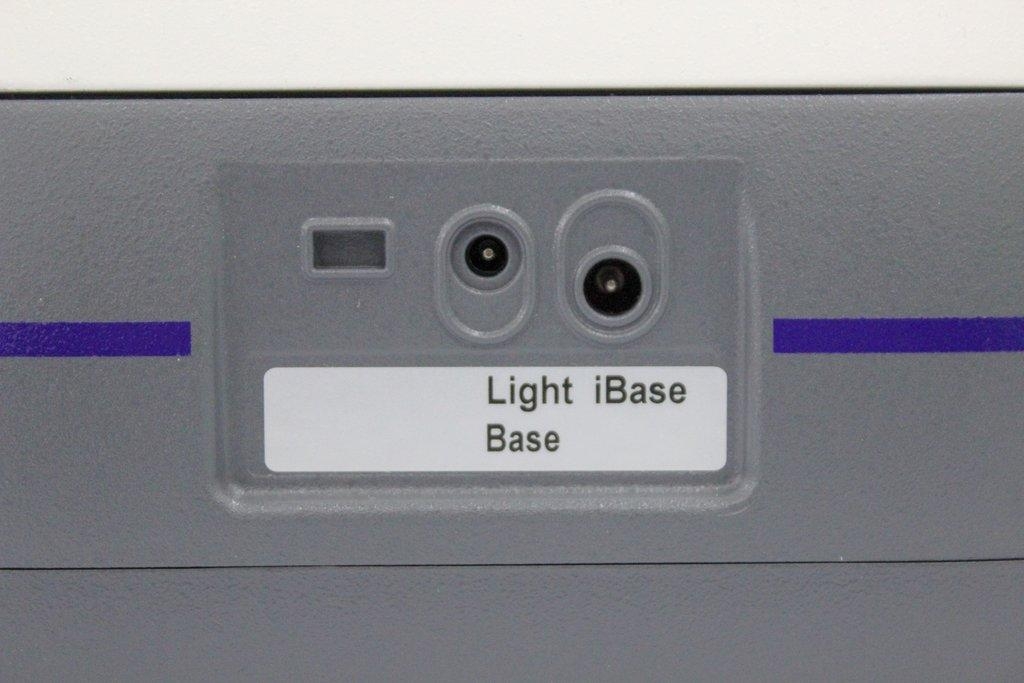 Life Technologies E-Gel Imager Camera Hood with UV Light Base 120V