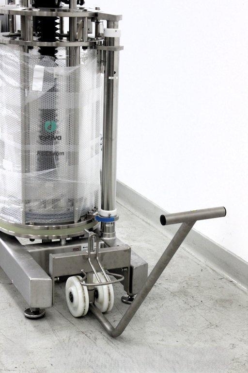 Cytiva AxiChrom 450 500 Chromatography Column Turnkey System with Arm