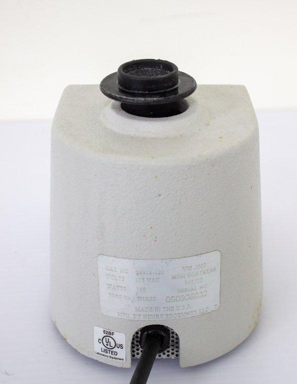 VWR VM-3000 Mini Vortexer for Laboratory Mixing Applications