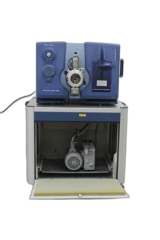 AB Sciex QTRAP 5500 Mass Spectrometer with 1 Pump for Bioanalytical Testing