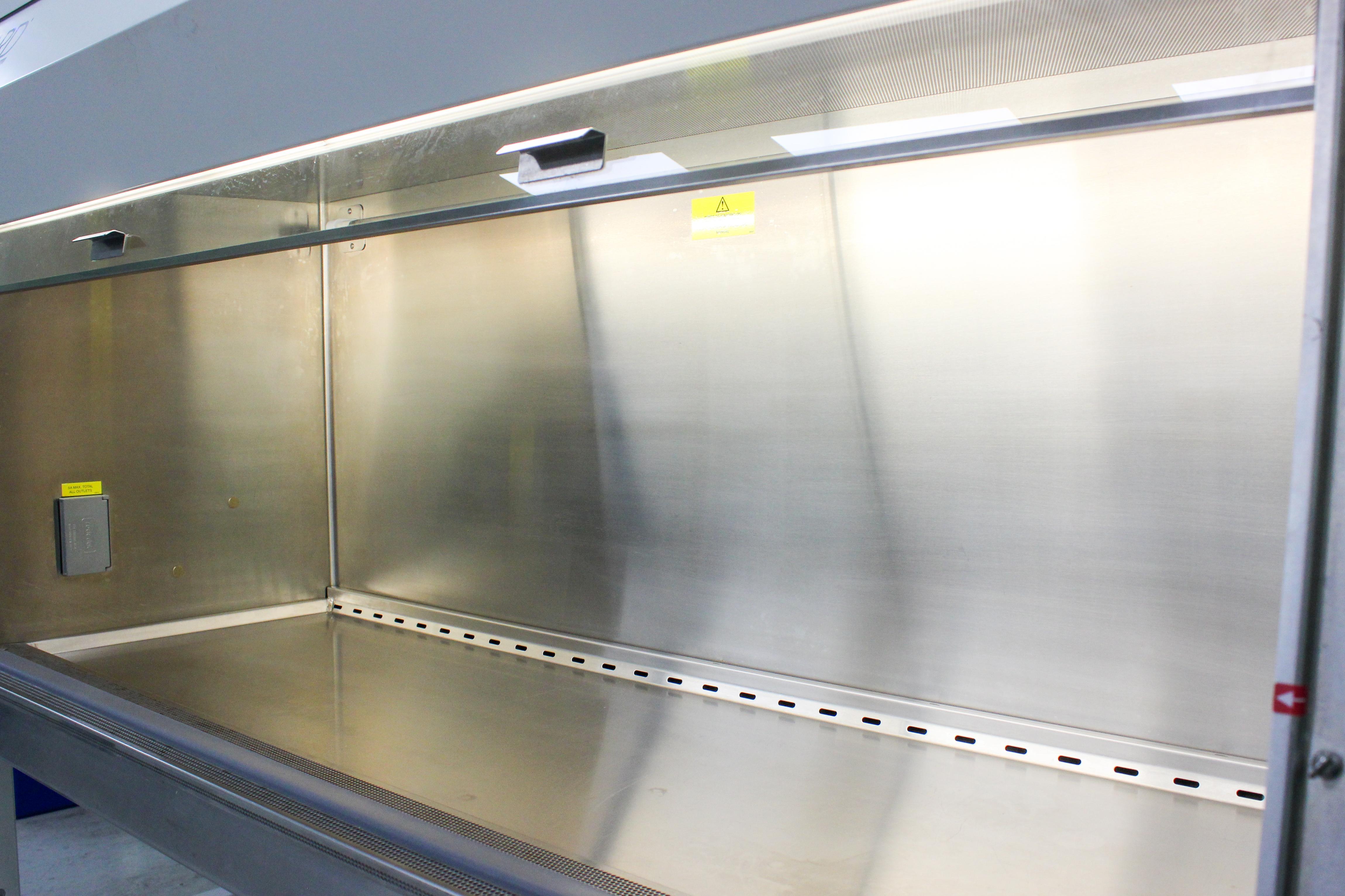 Baker SG603A-HE Biosafety Cabinet Type II A2 with StediFLOW Technology