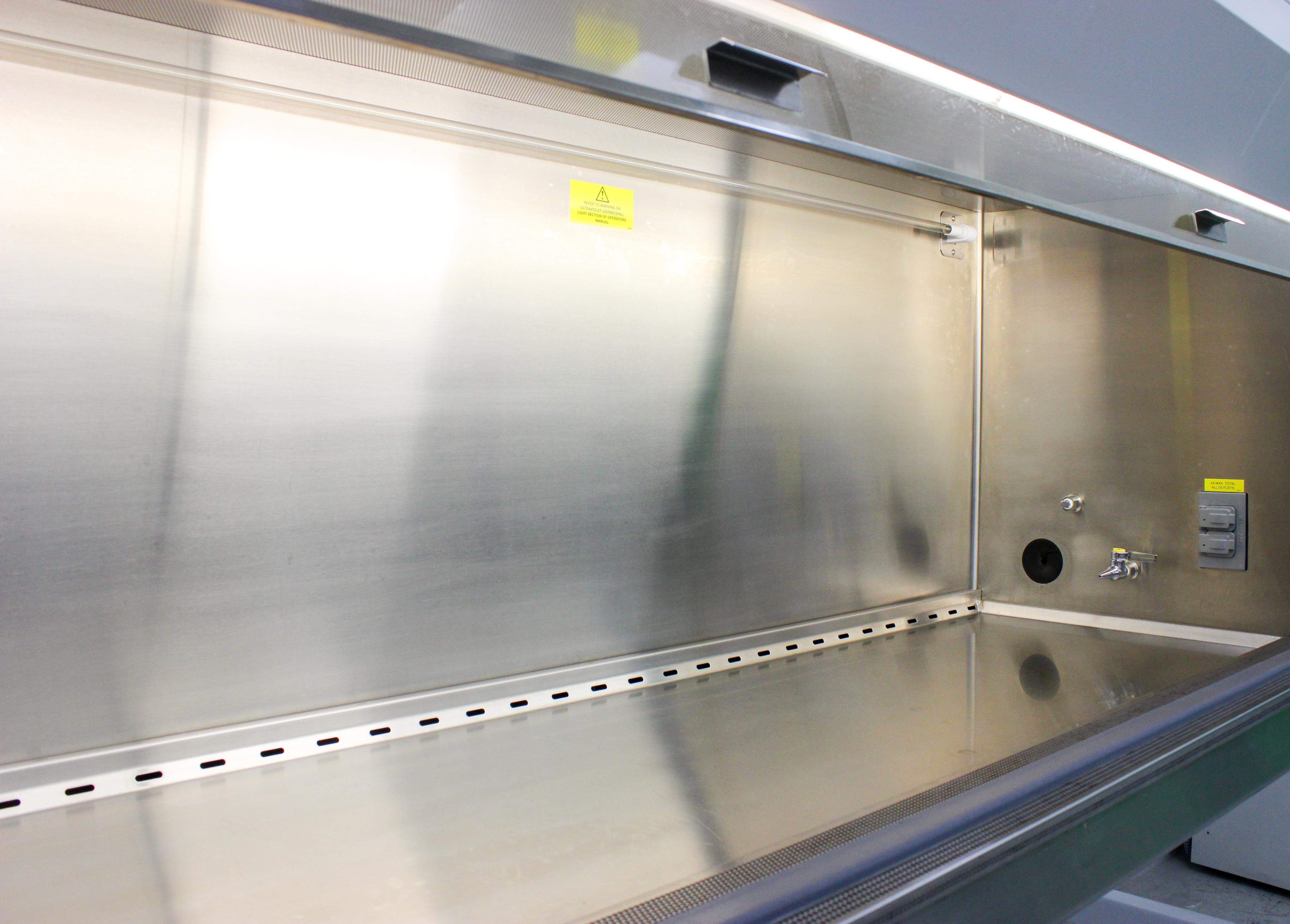 Baker SG603A-HE Biosafety Cabinet Type II A2 with StediFLOW Technology