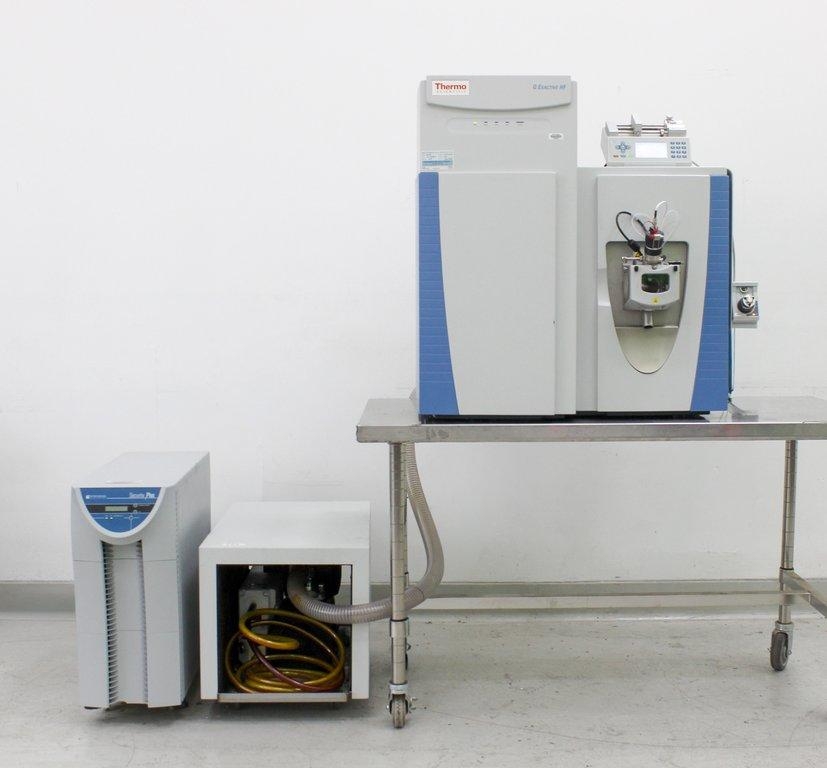 Thermo Q EXACTIVE HF Mass Spectrometer System with Power Supply & Vacuum