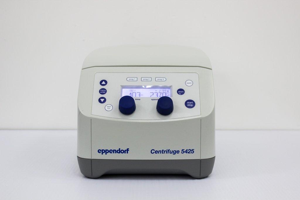 Eppendorf 5425 Benchtop Centrifuge FA-24x2 Rotor 12000 RPM Tested