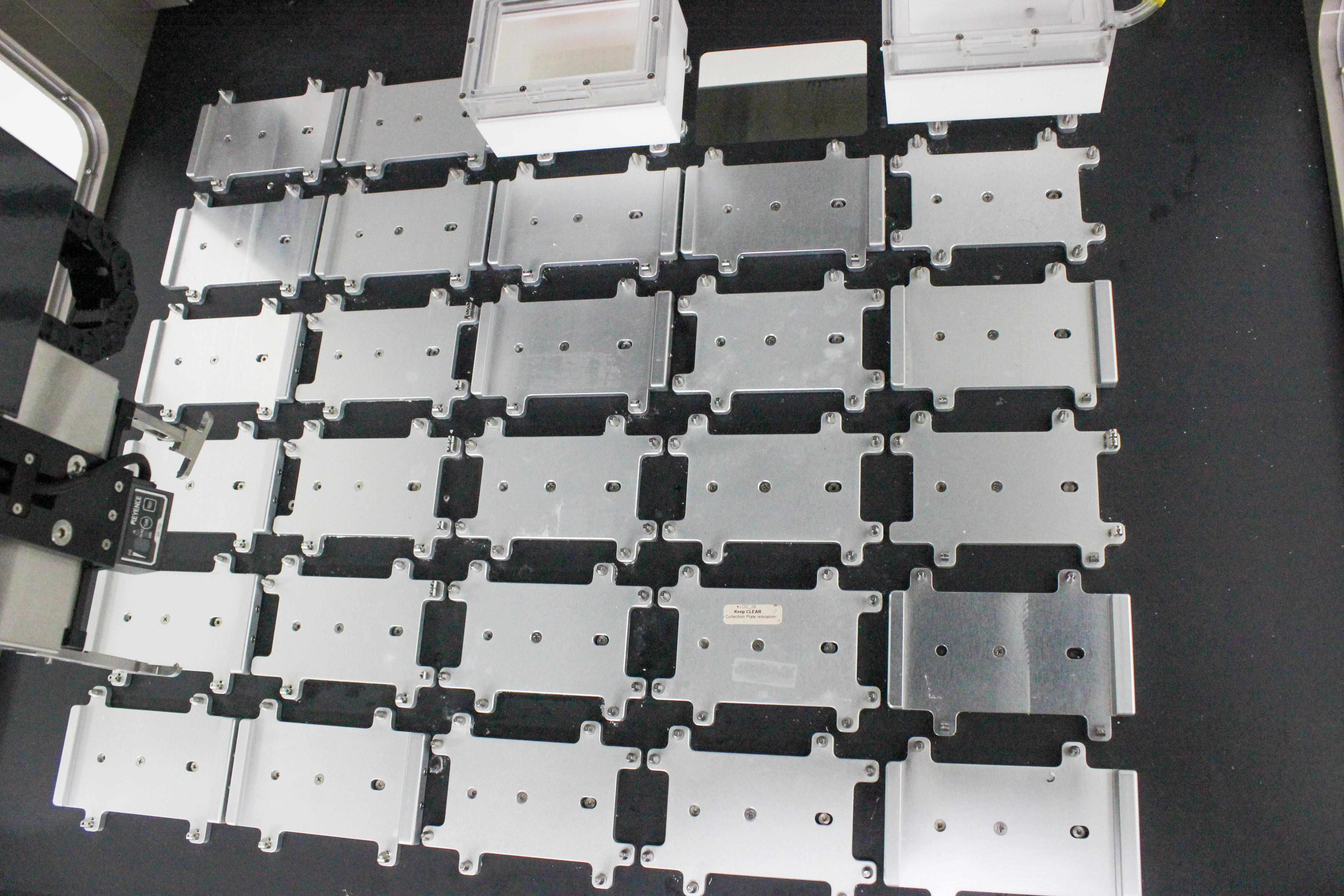 Dynamic Devices LM900 Automated Liquid Handling Workstation 30 Plate Deck