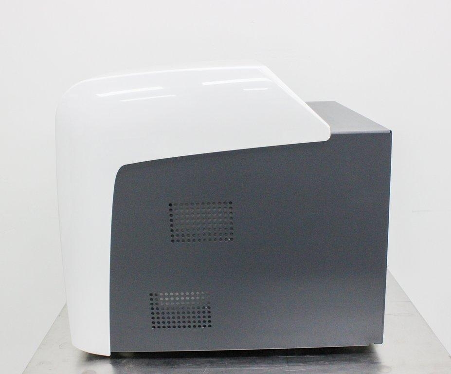 Thermo Varioskan LUX Spectrophotometer Multi-Mode, Absorbance & Fluorescence
