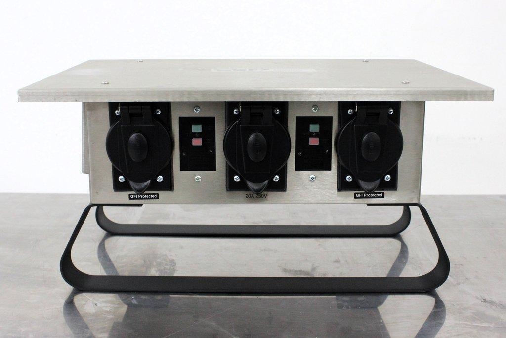 CEP 6506-GU Portable Power Distribution Unit Outdoor Temp Box Good Condition