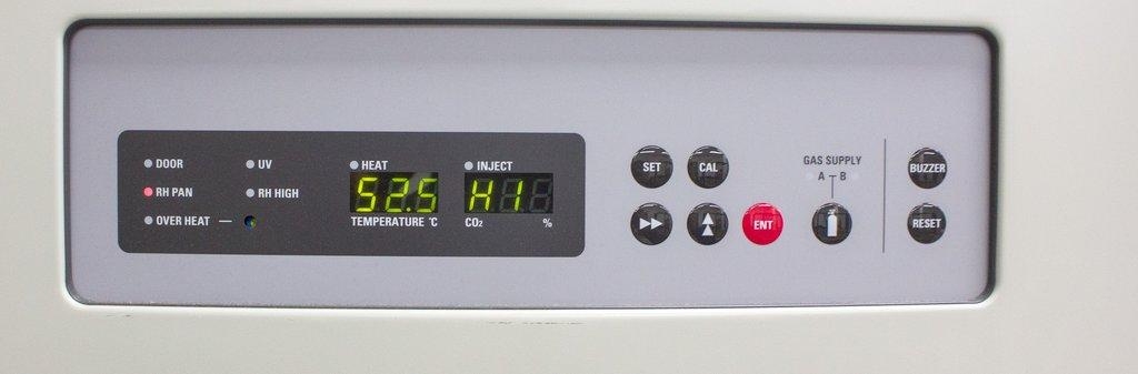 Panasonic MCO-80ICL-PA CO2 Incubator 30 cu.ft. Large Capacity Bioreactor