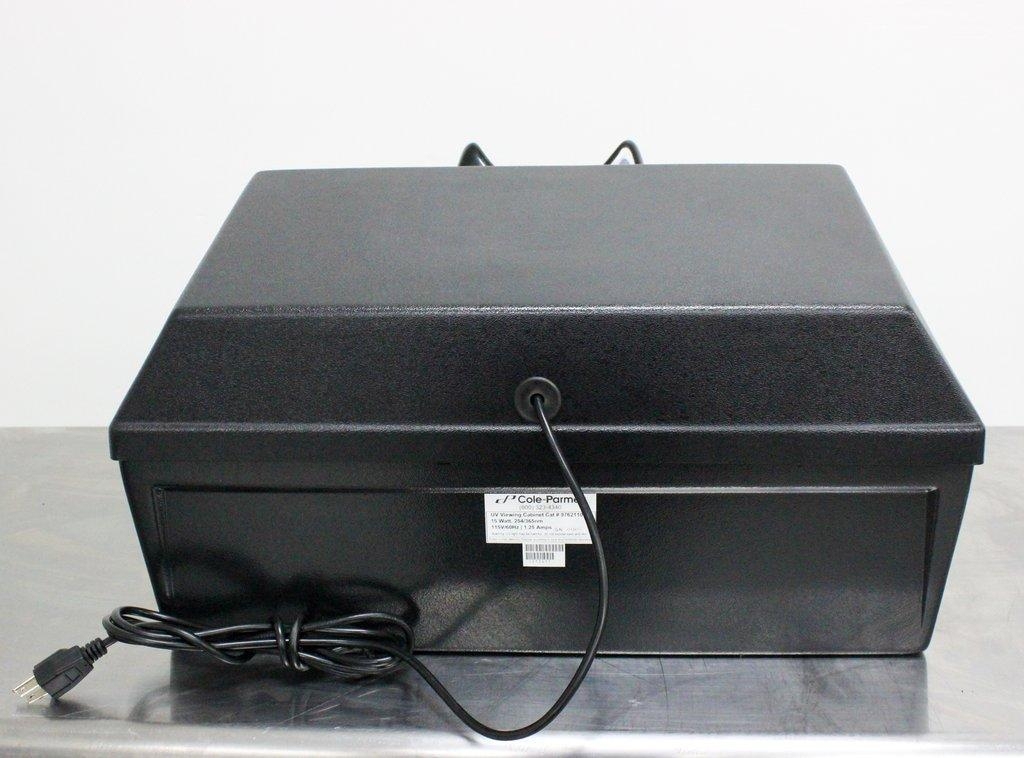 Cole Parmer UV Viewing Cabinet Lab Hood 9762110 254/365nm Fair Condition
