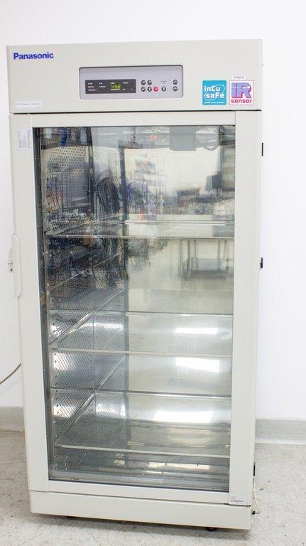 Panasonic MCO-80ICL-PA CO2 Incubator 30 cu.ft. Large Capacity Bioreactor