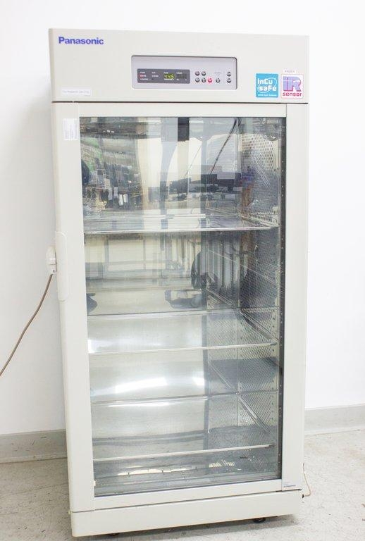 Panasonic MCO-80ICL-PA CO2 Incubator 30 cu.ft. Large Capacity Bioreactor