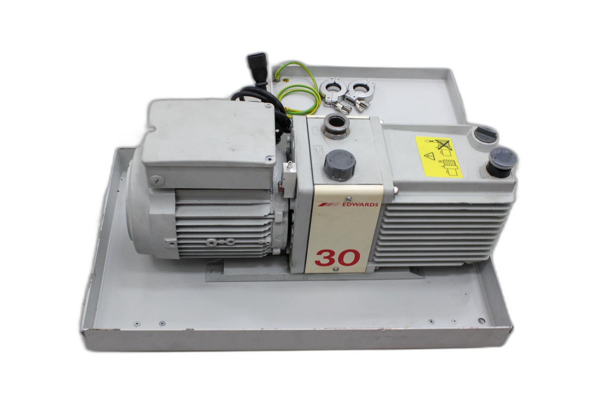 Edwards Vacuum Pump E2M30 Industrial Vacuum Reliable High Suction Power 220V