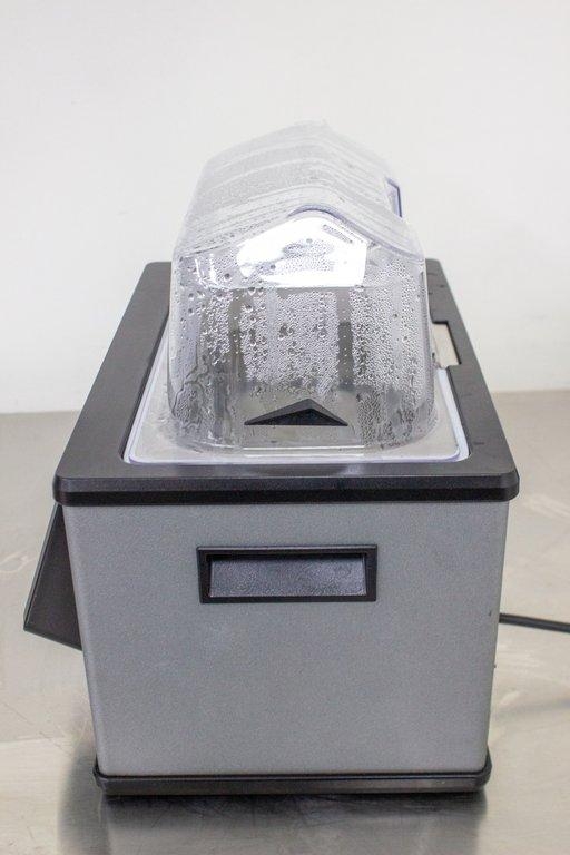 PolyScience WB05 Chiller Heater 240V Water Bath with 5-99C