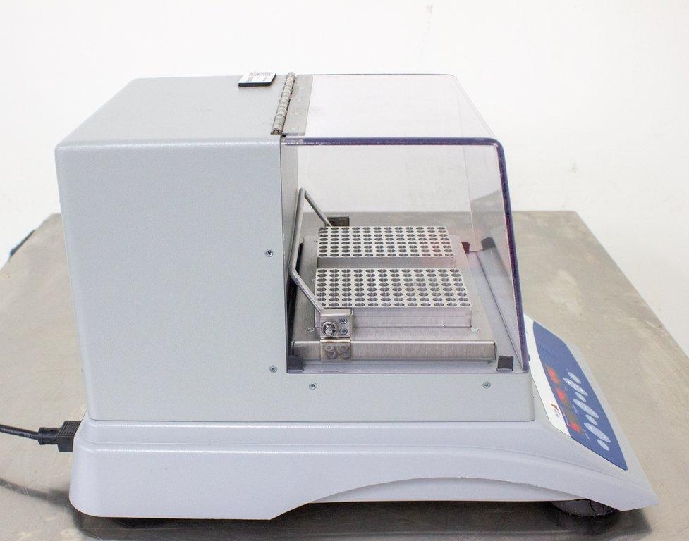 VWR 1000R Incubating/Cooling Orbital Shaker for PCR & Precise Temp 95C