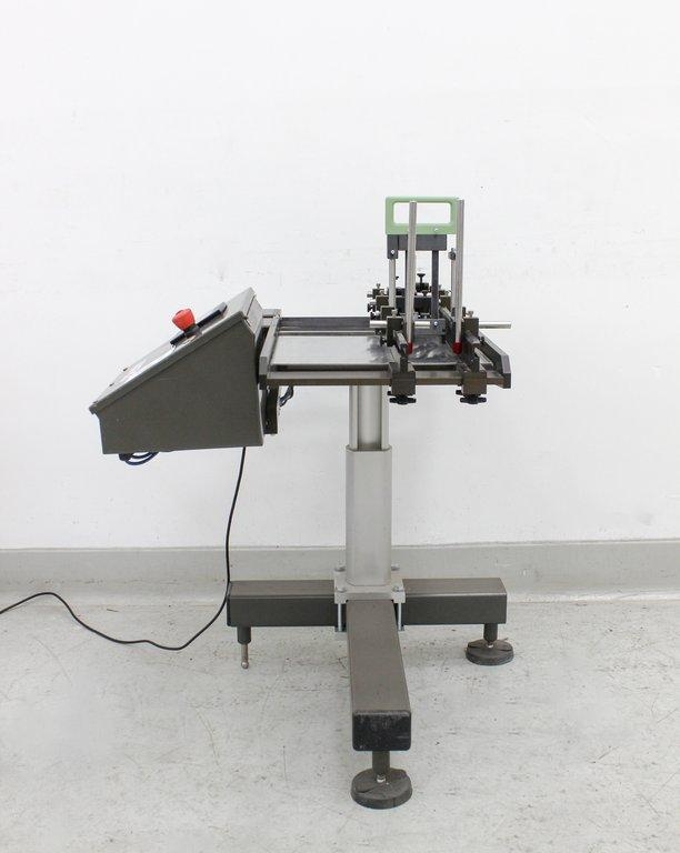 Accent AXF26 Automatic Feeder   Made 2021 120V 60Hz  