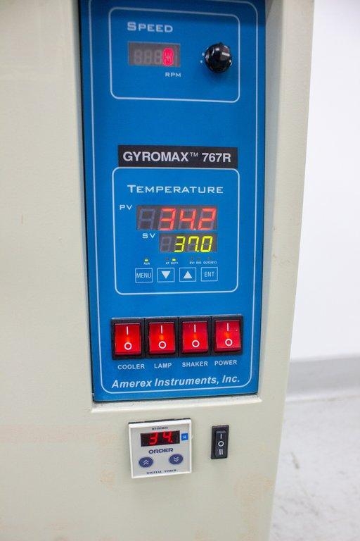 Amerex Instruments SK-767R Refrigerated Incubator Shaker 30Wx18D Temp Control
