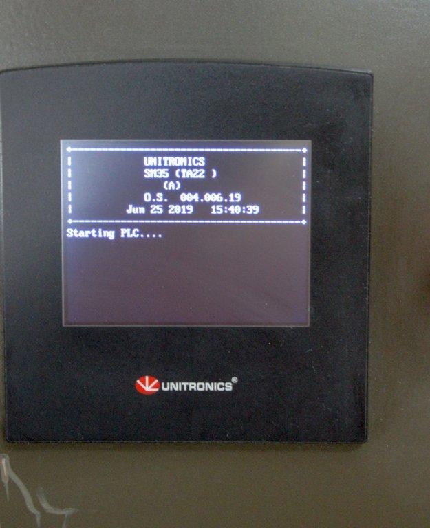 Accent AXF26 Automatic Feeder   Made 2021 120V 60Hz  