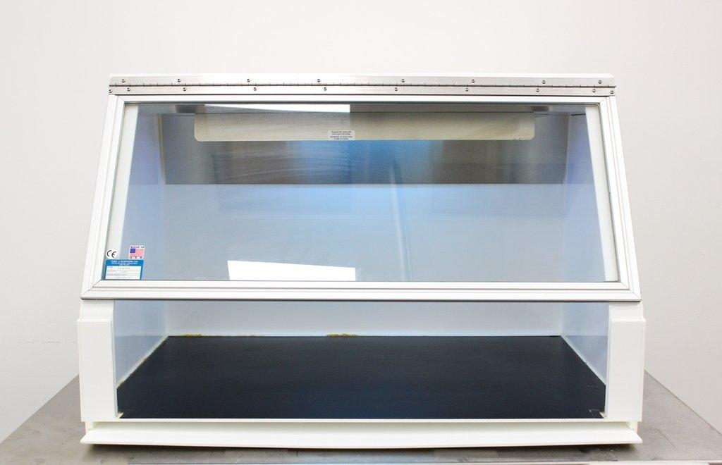 C.B.S. P-036-202 PCR Workstation Hood, 120V, Tested, Minor Wear, for Lab Use