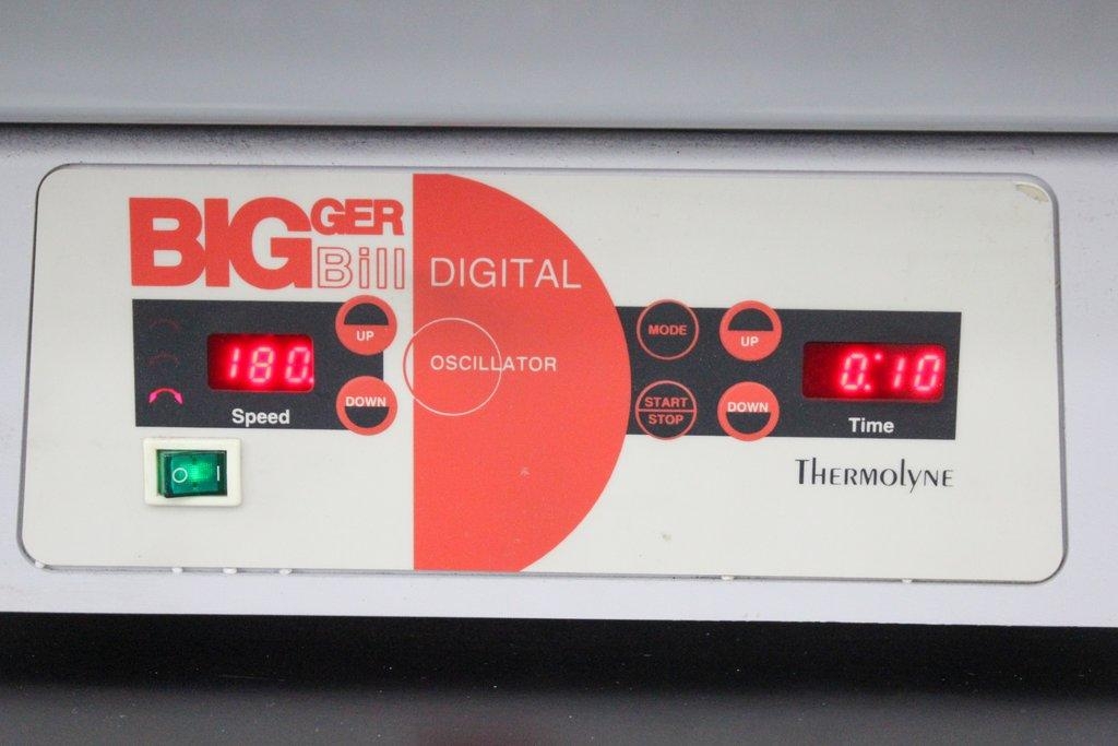 Barnstead M73735 Orbital Shaker 120V 60Hz Digital Oscillator In Use