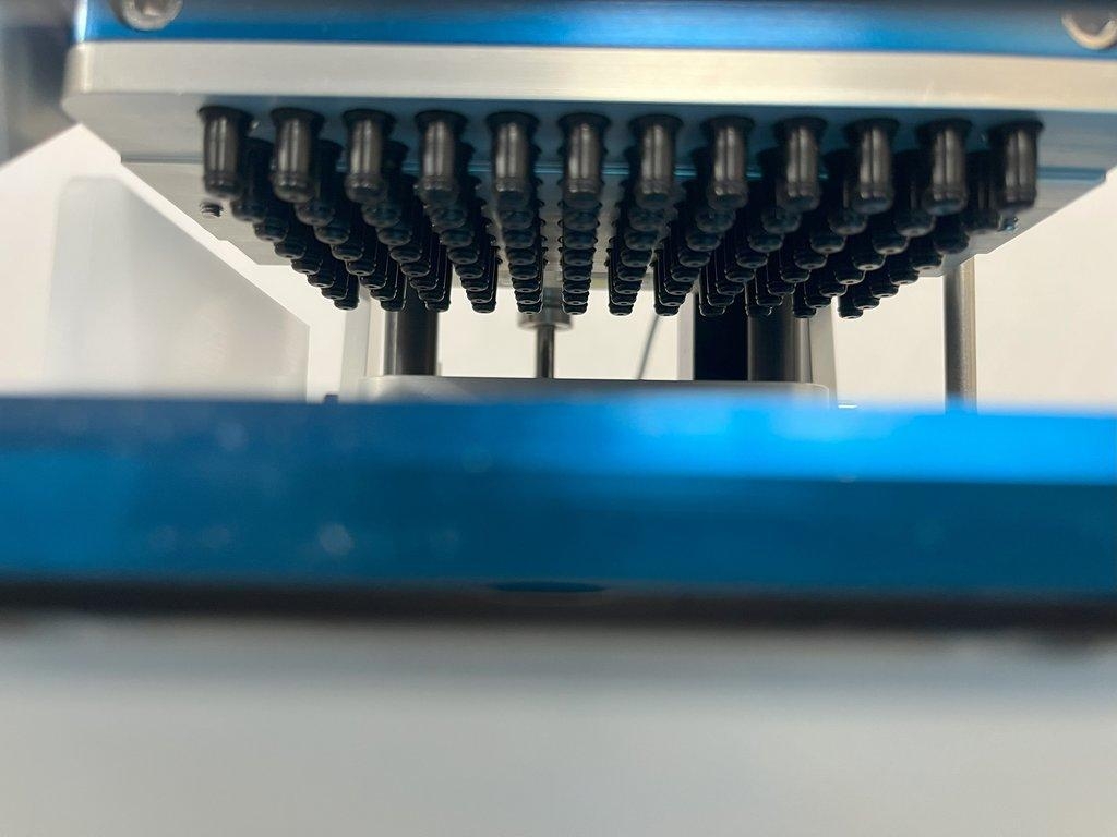 Sequence 73990 Benchtop Pipettor Semi Automated 250μL Life Science Lab Device